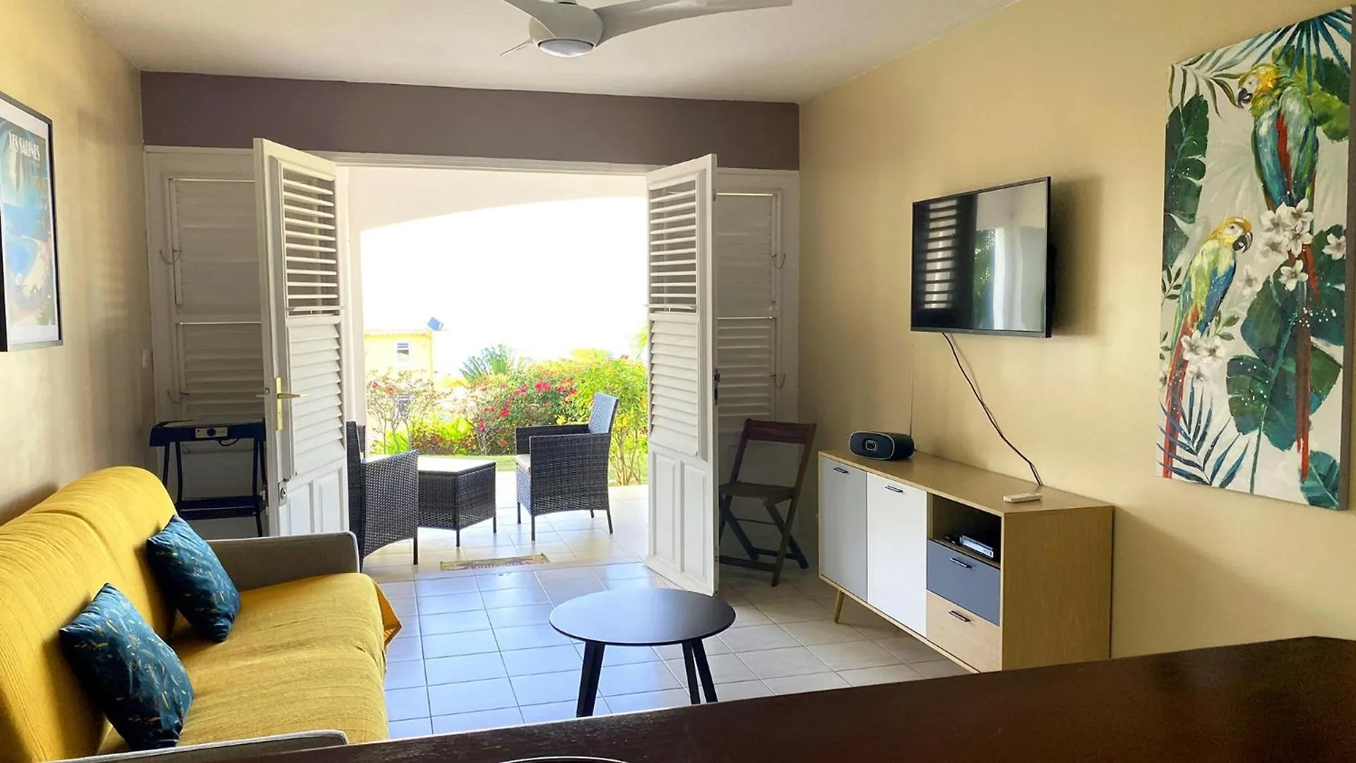 Indigo, Anse Mitan, Beau F2 Sublime Vue Mer, Proche Plage Les Trois-Ilets Apartment